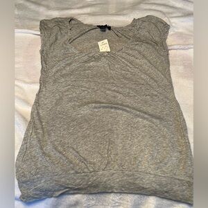 NWT Vintage Express Ruffled Neck and Edge Capped Short Sleeve